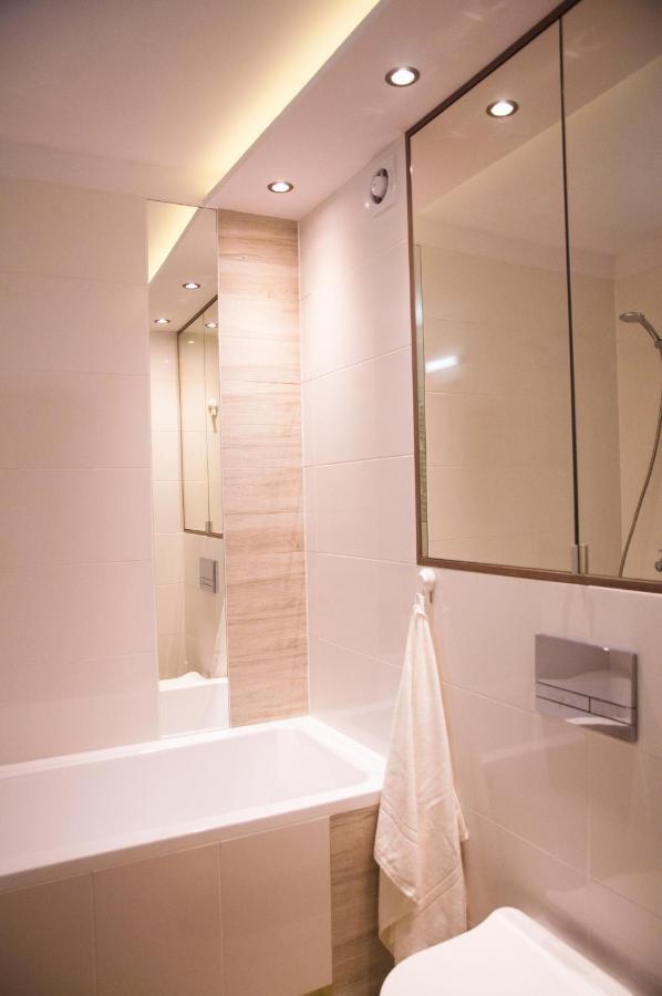 Apartament Karolewska ウッチ エクステリア 写真